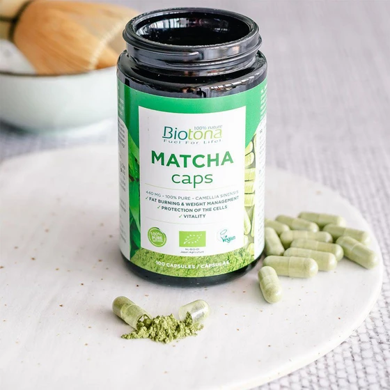green-tea-capsule-2.webp