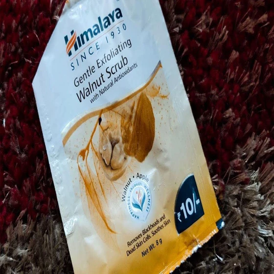 himalaya-walnut-scrub-2.webp