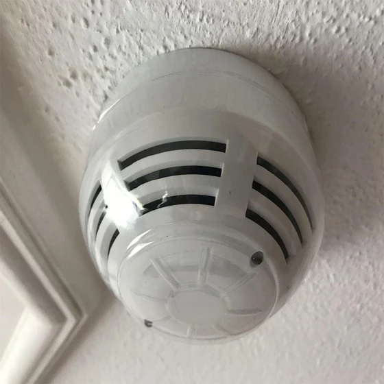 plastic-fire-siren-2.webp