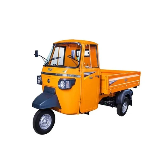 loading-wheeler-rickshaw-1.webp