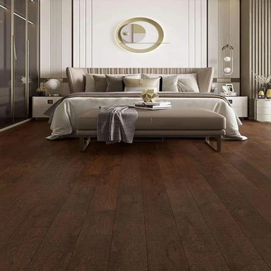 matt-wood-laminate-flooring-2.webp