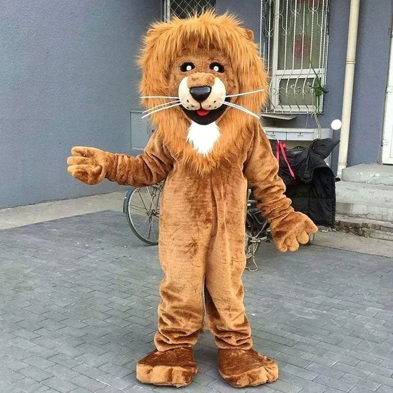 lion-cartoon-costume-2.webp
