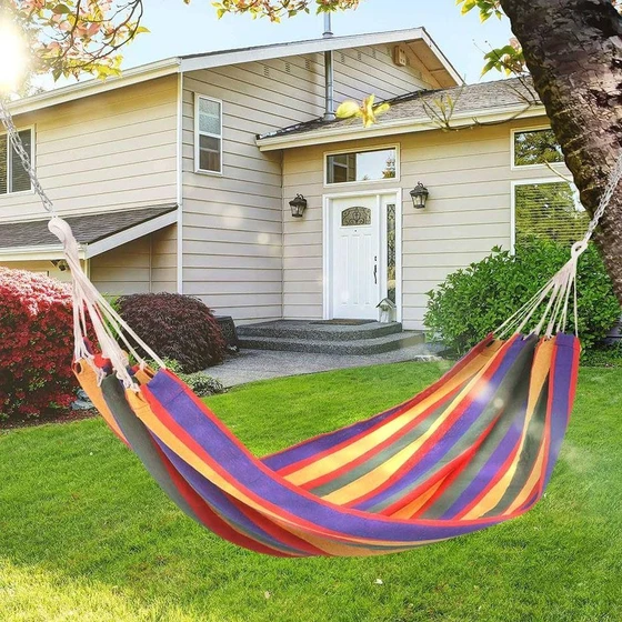 hanging-beach-swing-2.webp