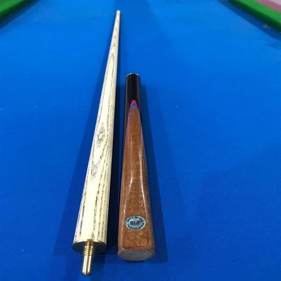 billiards-table-cue-2.webp