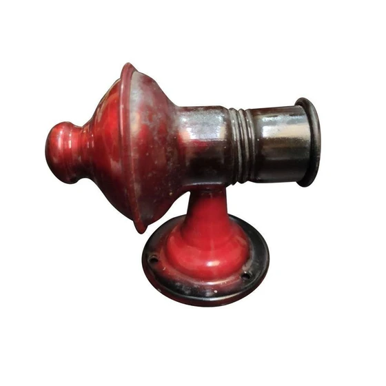 red-iron-curtain-finial-1.webp