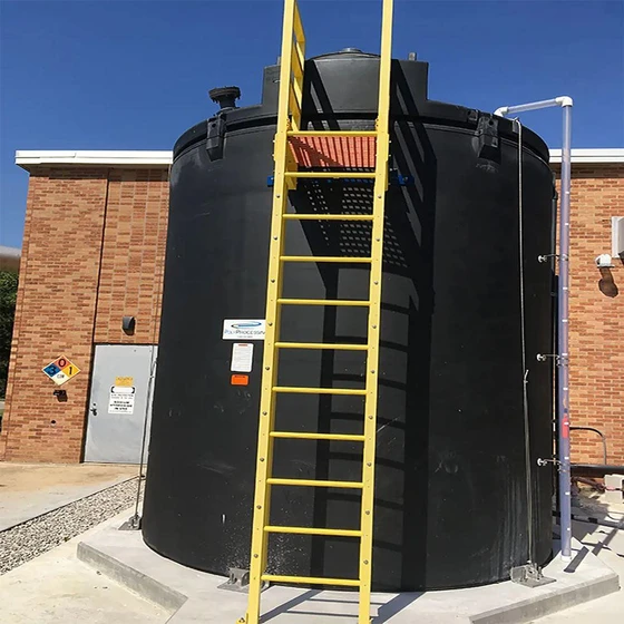 hdpe-storage-tanks-2.webp