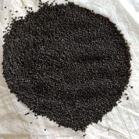 roasted-bentonite-granules-2.webp