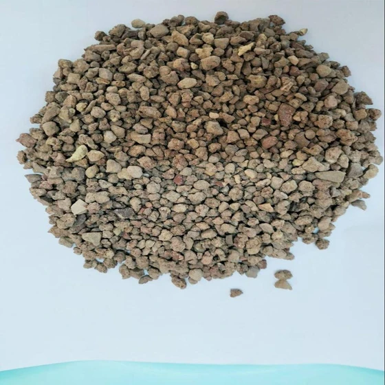 bentonite-clay-granules-2.webp