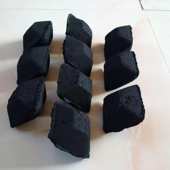 charcoal-shape-briquette-1.webp