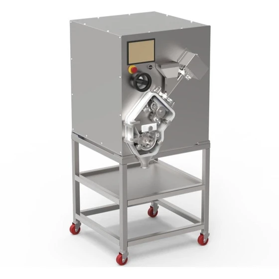 compactor-lab-roll-2.webp