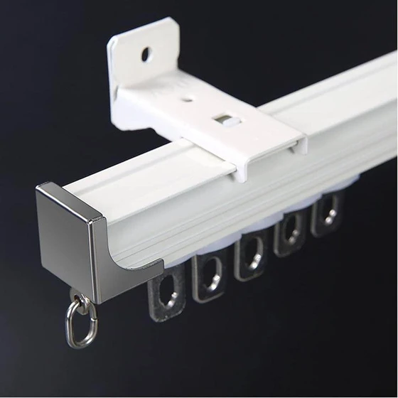 traverse-curtain-rod-2.webp