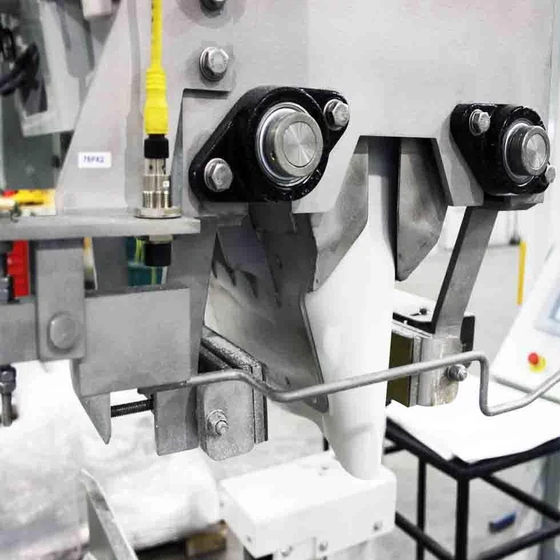 bagging-machine-2.webp