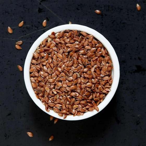 dried-flax-seeds-2.webp
