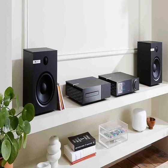electronic-speakers-2.webp
