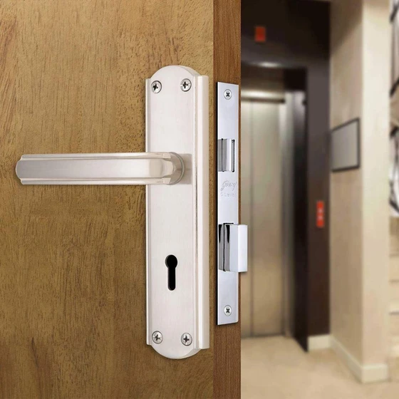 godrej-door-lock-2.webp