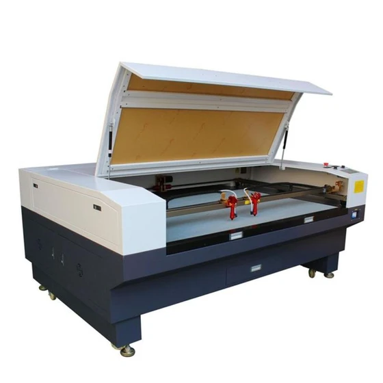 double-head-laser-cutting-2.webp