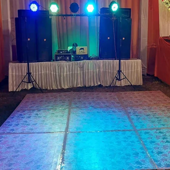 dj-function-rental-service-2.webp