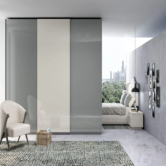 grey-glossy-wardrobes-2.webp