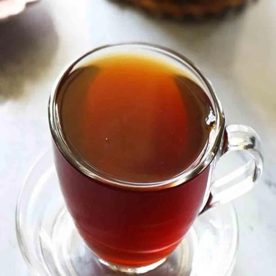 honey-with-black-tea.webp