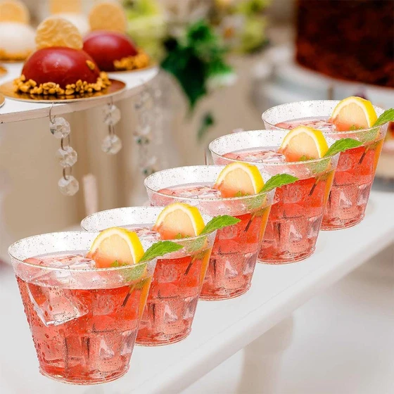 fancy-plastic-cups-2.webp