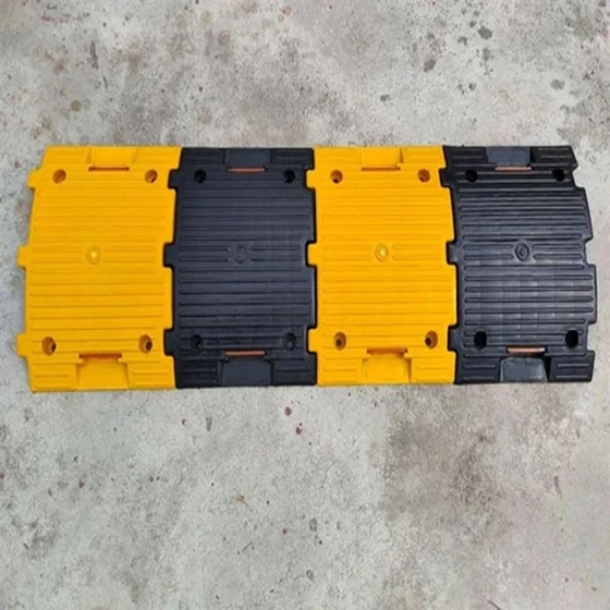 rectangular-plastic-speed-breaker-2.webp