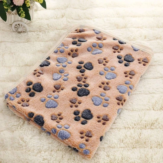 fleece-dog-blankets-2.webp