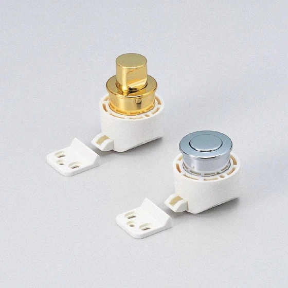 push-knob-latch-2.webp