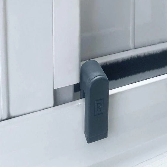 windows-slide-locks-2.webp