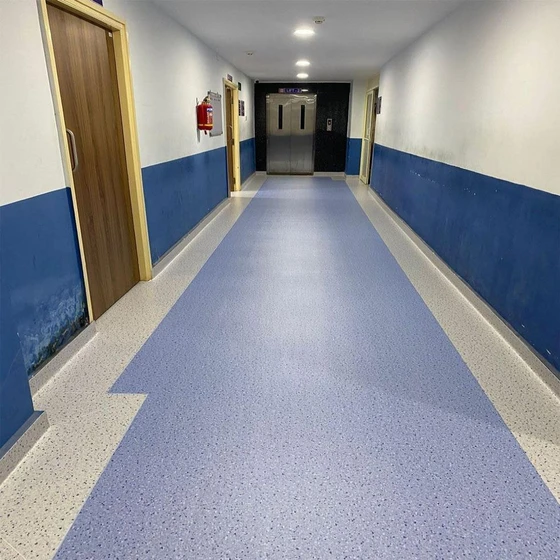 anti-staticvinyl-hospital-flooring-2.webp
