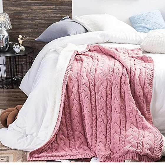 polyester-woven-blankets-2.webp