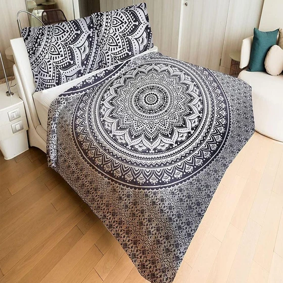 printed-quilted-blanket-2.webp