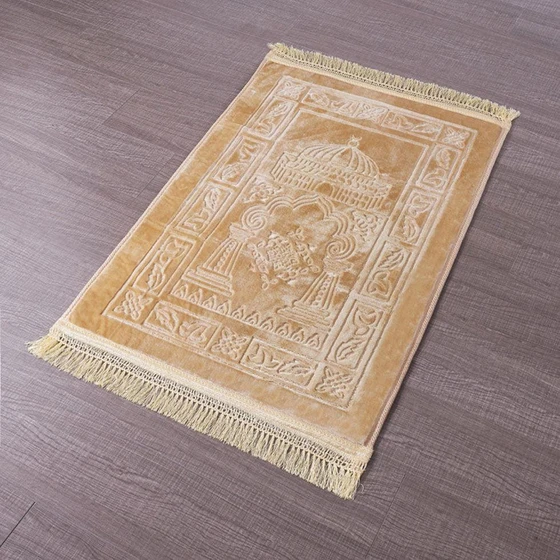 velvet-islamic-chenille-rugs-2.webp