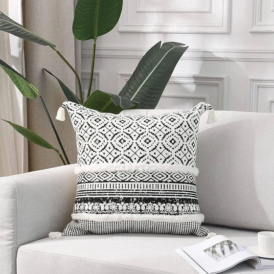 sofa-modern-cushions-2.webp