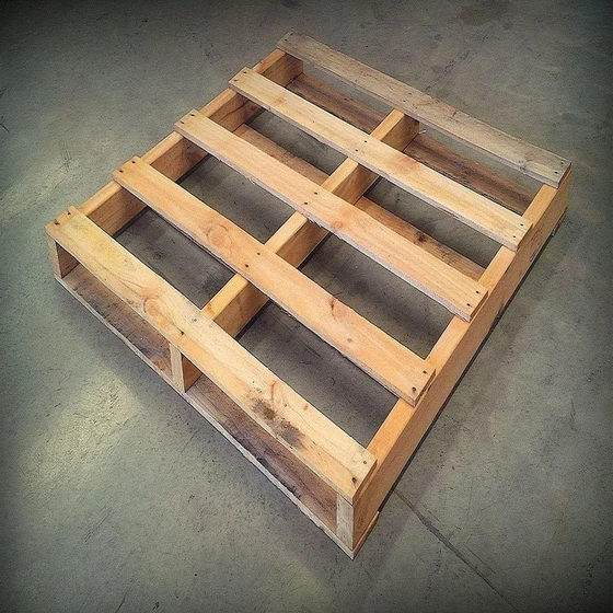square-wooden-pallet-1.webp
