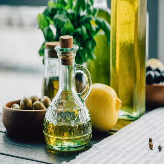 edible-vegetable-oil-2.webp