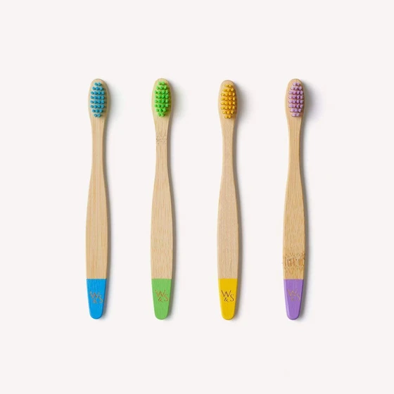 personalized-bamboo-brush-2.webp
