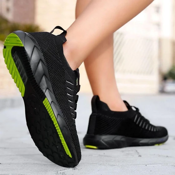 ladies-running-shoes-2.webp