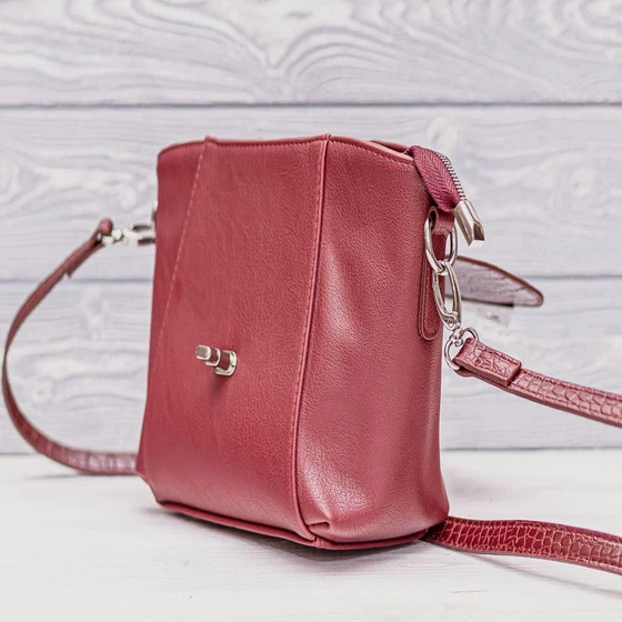 pu-leather-handbag-2.webp