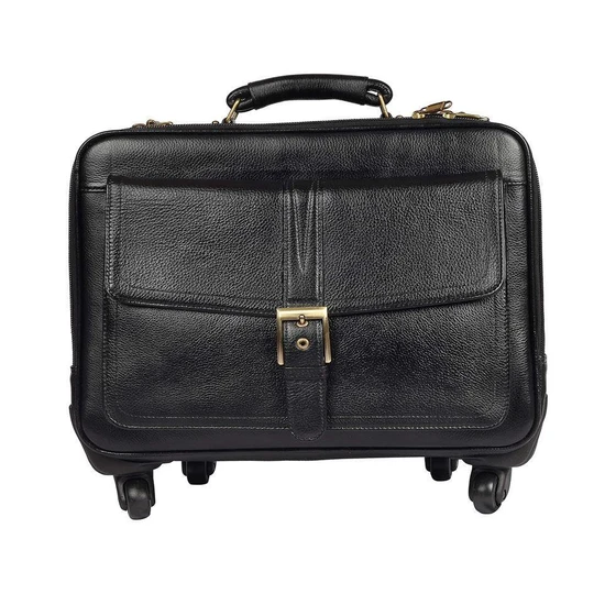 black-leather-accessories-1.webp