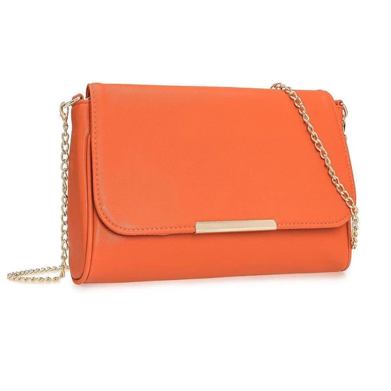 leather-clutch-purse-2.webp