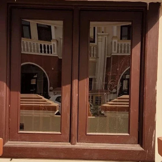 sand-door-stone-frame-2.webp