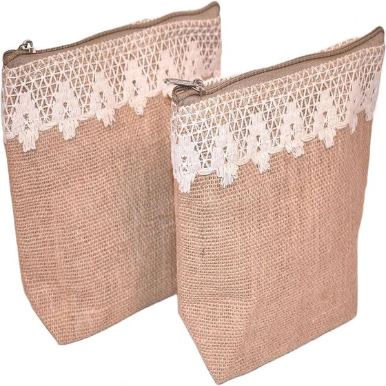 jute-cosmetic-bags-2.webp