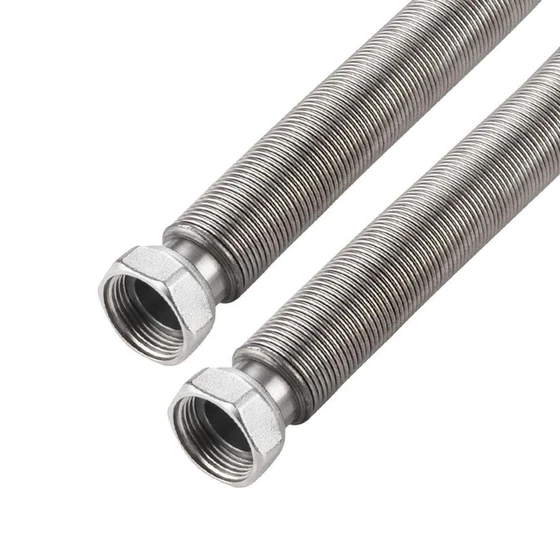 metallic-flexible-hose-2.webp