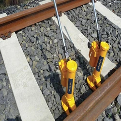 Mechanical Jack Track 