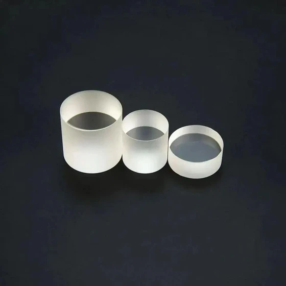 opthalmic-cylindrical-lenses-2.webp