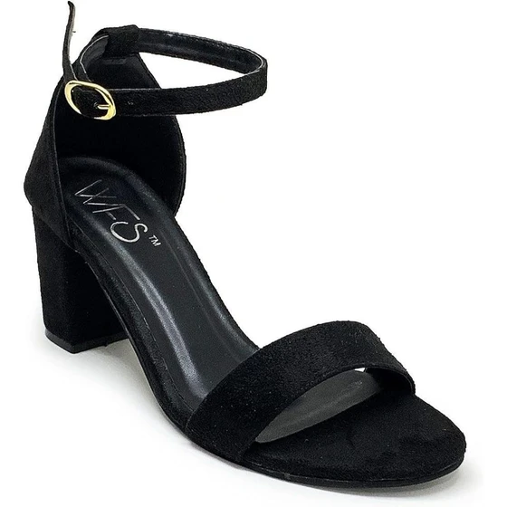 block-heel-sandals-2.webp