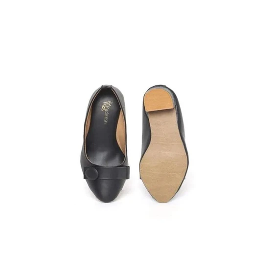 wear-bally-sandal-2.webp