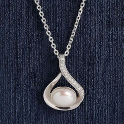Silver Pearl Pendant