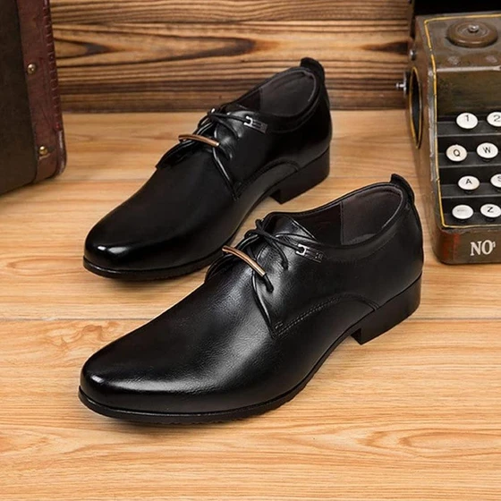 designer-mens-shoes-2.webp