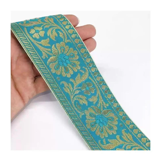embroidered-laces-2.webp